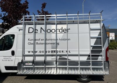 Rechterzijde Opel Movano met volledig Lansing resteel