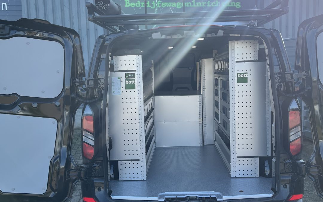 Ford Transit Custom met Bott Vario 3 inrichting voor Sinke Electro